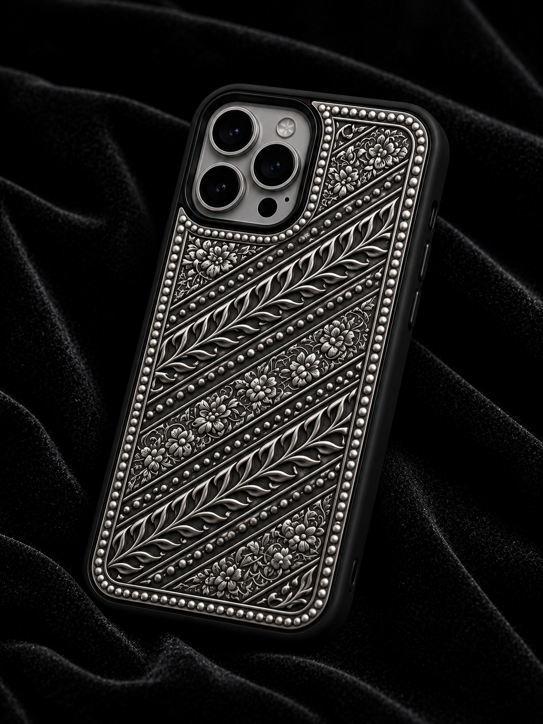 ZILVIQ Zari 925 Silver Luxury Case